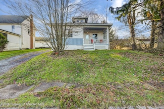 129 Spring Garden St, Moscow, PA 18444