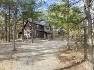 318 Camp Ranch Rd, Broken Bow, OK 74728