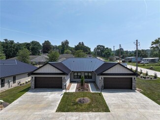 1003 Sycamore Ln, Millersburg, OH 44654