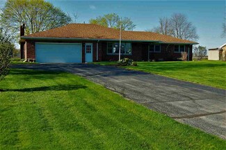2316 Pleasant Ridge Dr, Fort Wayne, IN 46819