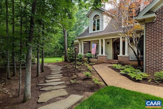 26 May Apple Ln, Nellysford, VA 22958