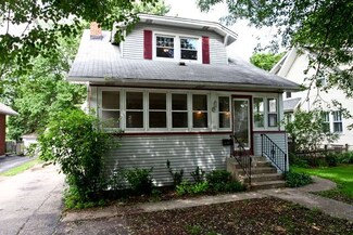 510 S West St, Wheaton, IL 60187