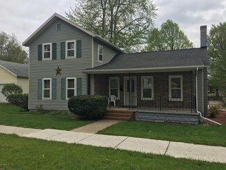 63 E Jefferson St, Quincy, MI 49082
