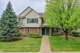 45537 Hidden View Ct Unit 41, Utica, MI 48315