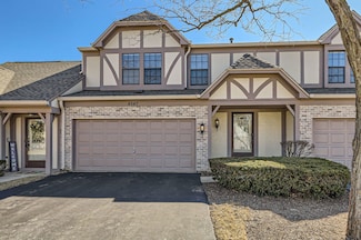 4547 Olmstead Dr, Hoffman Estates, IL 60192