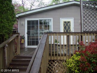 1508 Flanders Ln, Harwood, MD 20776