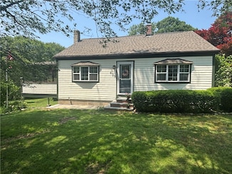 429 Central Pike, North Scituate, RI 02857