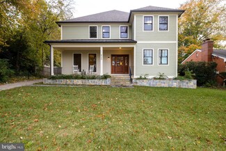 920 N Quesada St, Arlington, VA 22205