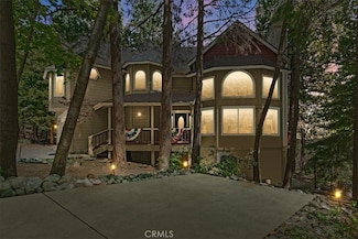 28670 Shenandoah Dr, Lake Arrowhead, CA 92352