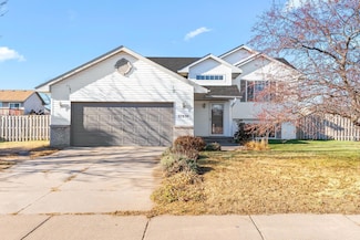 37830 Harvester Ave, North Branch, MN 55056