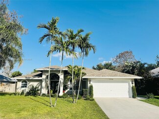 1774 Primrose Ln, Wellington, FL 33414