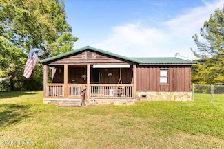 135 Midway Rd, Clairfield, TN 37715