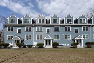 312 Water St Unit 34, Lawrence, MA 01841