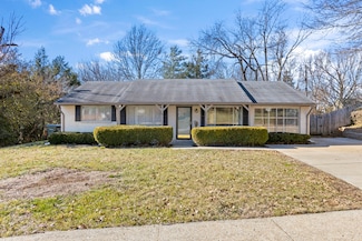 2907 Brigadoon Pkwy, Lexington, KY 40517