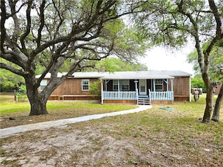 1647 W Beasley Ave, Aransas Pass, TX 78336