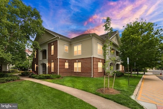 42432 Hollyhock Terrace Unit 101, Ashburn, VA 20148