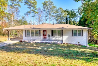 571 Norton Cir SE, Smyrna, GA 30082