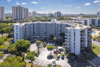 20500 W Country Club Dr Unit 501, Aventura, FL 33180