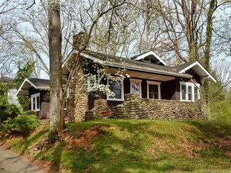 883 Hendersonville Rd, Asheville, NC 28803
