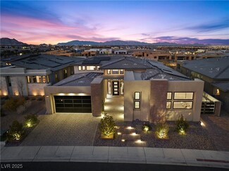10952 White Clay Dr, Las Vegas, NV 89135