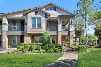 409 Via Regatta Dr, Webster, TX 77598