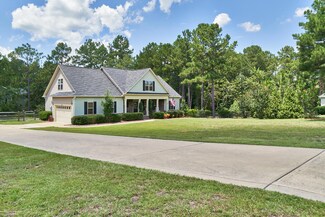 315 Queens Cove Way, Whispering Pines, NC 28327