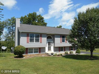 40 Sherman Ct, Gerrardstown, WV 25420