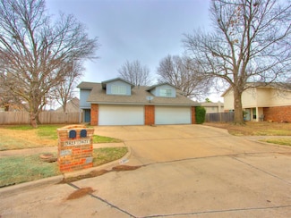 3821 Quail Run Cir Unit 3823, Norman, OK 73072