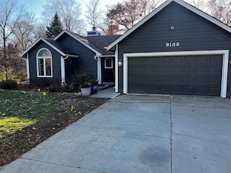 9188 NW Polk City Dr, Polk City, IA 50226