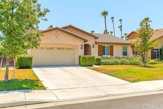 1844 Paradise Way, San Jacinto, CA 92582