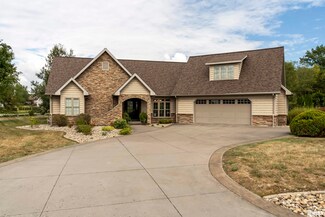 1801 Mulligan Dr, Marion, IL 62959