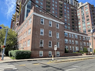 82 Forest St Unit A2, Stamford, CT 06901