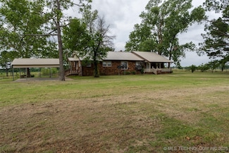 384103 E 1040 Rd, Okemah, OK 74859