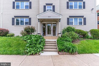 3049 Patrick Henry Dr Unit 201, Falls Church, VA 22044
