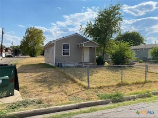 112 W Harrison Ave, Killeen, TX 76541