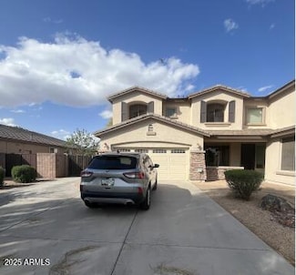 576 E Julian Dr, Gilbert, AZ 85295