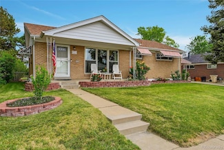 2121 W 73rd Place, Denver, CO 80221