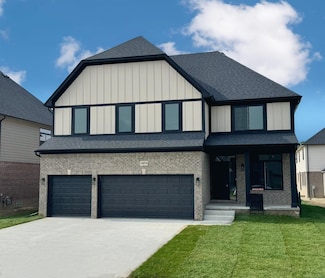 14674 Eleanor Dr, Sterling Heights, MI 48312