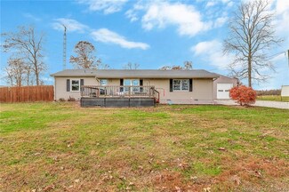 47 N Finley Firehouse Rd, Scottsburg, IN 47170
