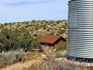 13138 Fort Tejon Rd, Pearblossom, CA 93553