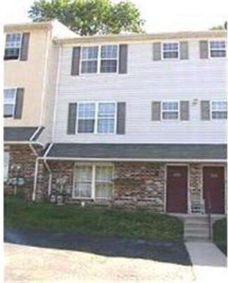 222 Elmwood Ave, Woodlyn, PA 19094