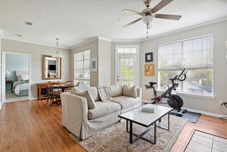 45 Sycamore Ave Unit 433, Charleston, SC 29407