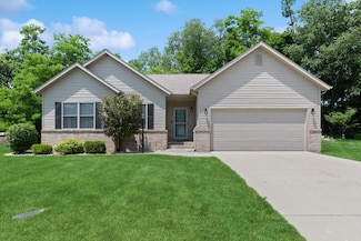 450 Carefree Ct, Niles, MI 49120