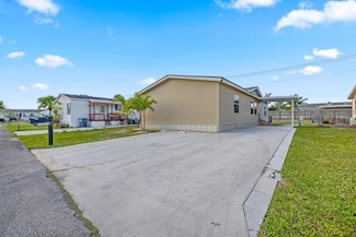 11831 Bay Place, Boca Raton, FL 33428