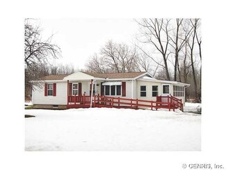 2808 Oregon Rd, Lyndonville, NY 14098
