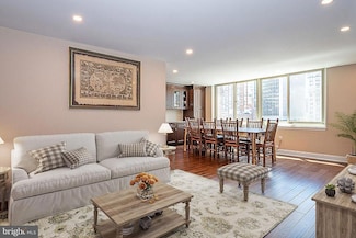 1919 Chestnut St Unit 807, Philadelphia, PA 19103