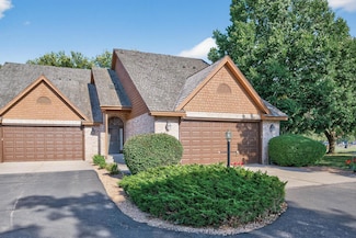 1201 Golf Course Rd Unit 201, Monticello, MN 55362