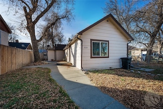 320 S 37th St, Billings, MT 59101
