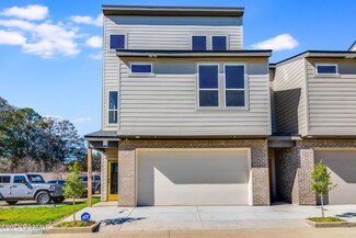 512 Highland Oaks Ln, Lafayette, LA 70508