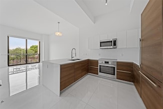 301 Altara Ave Unit 213, Coral Gables, FL 33146
